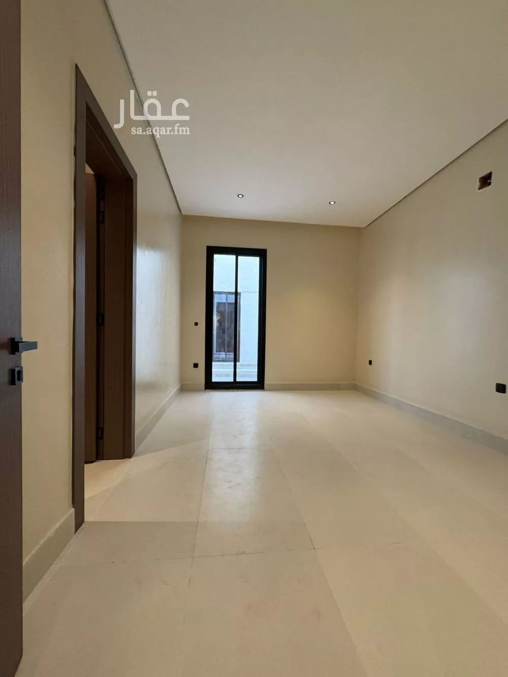 5 bedroom villa in Al Aridh 3