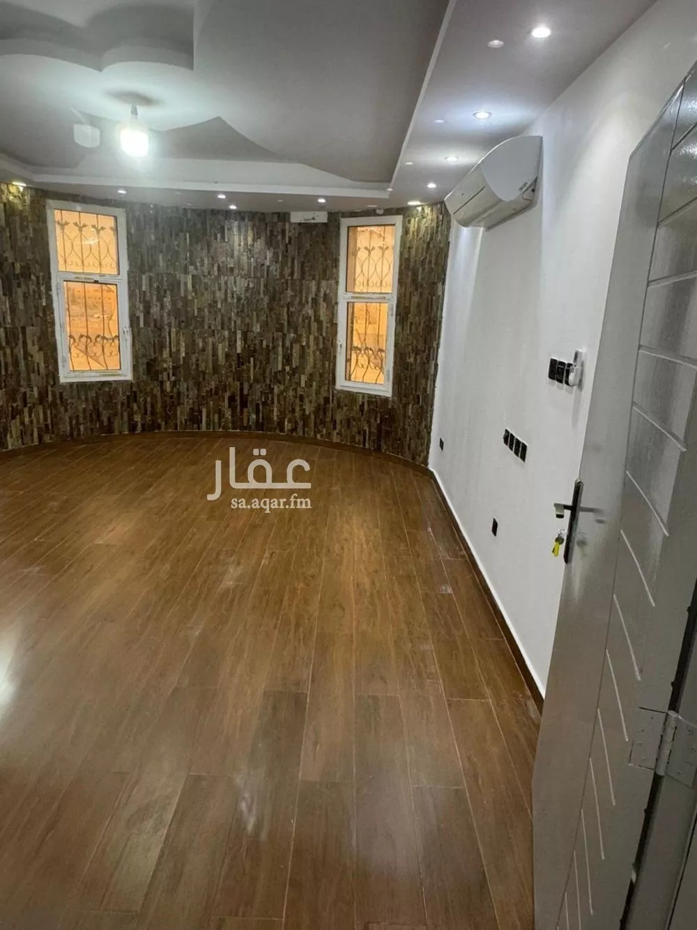 4 bedroom villa in Dhahrat Laban, Riyadh 14