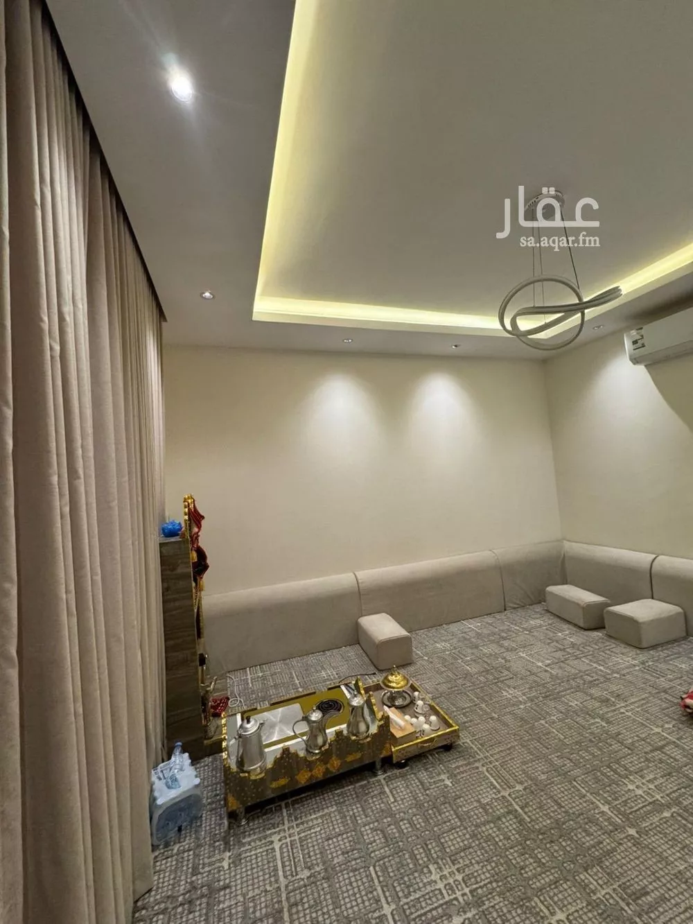 فيلا 4 غرف في الجنادرية 3