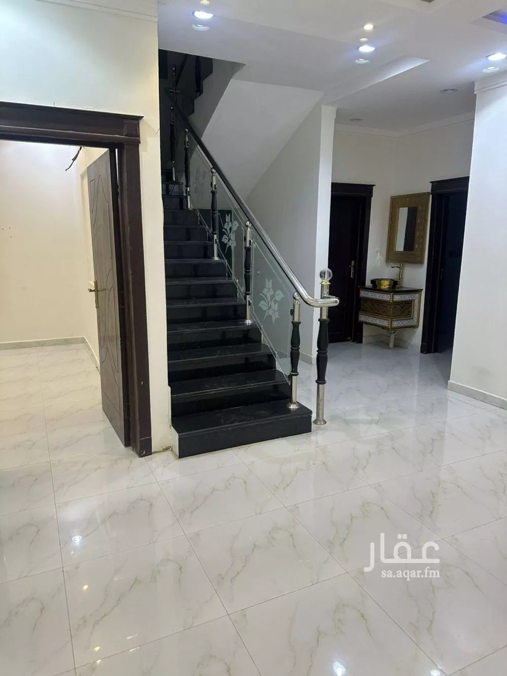 5 bedroom villa in Al Mahdiyyah, Riyadh 8