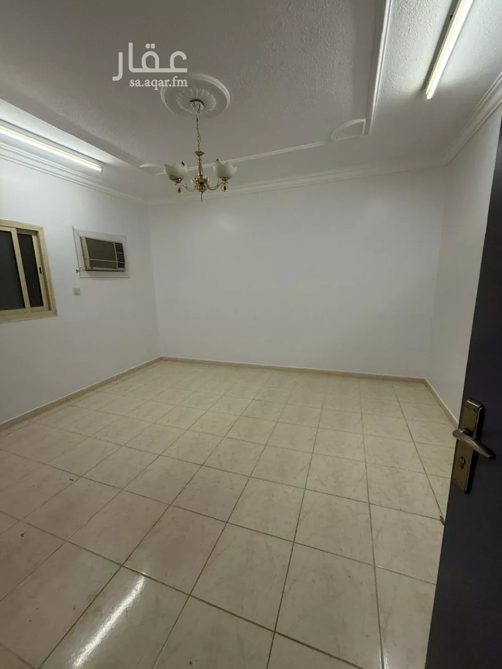 شقة 3 غرف في الرمال 3