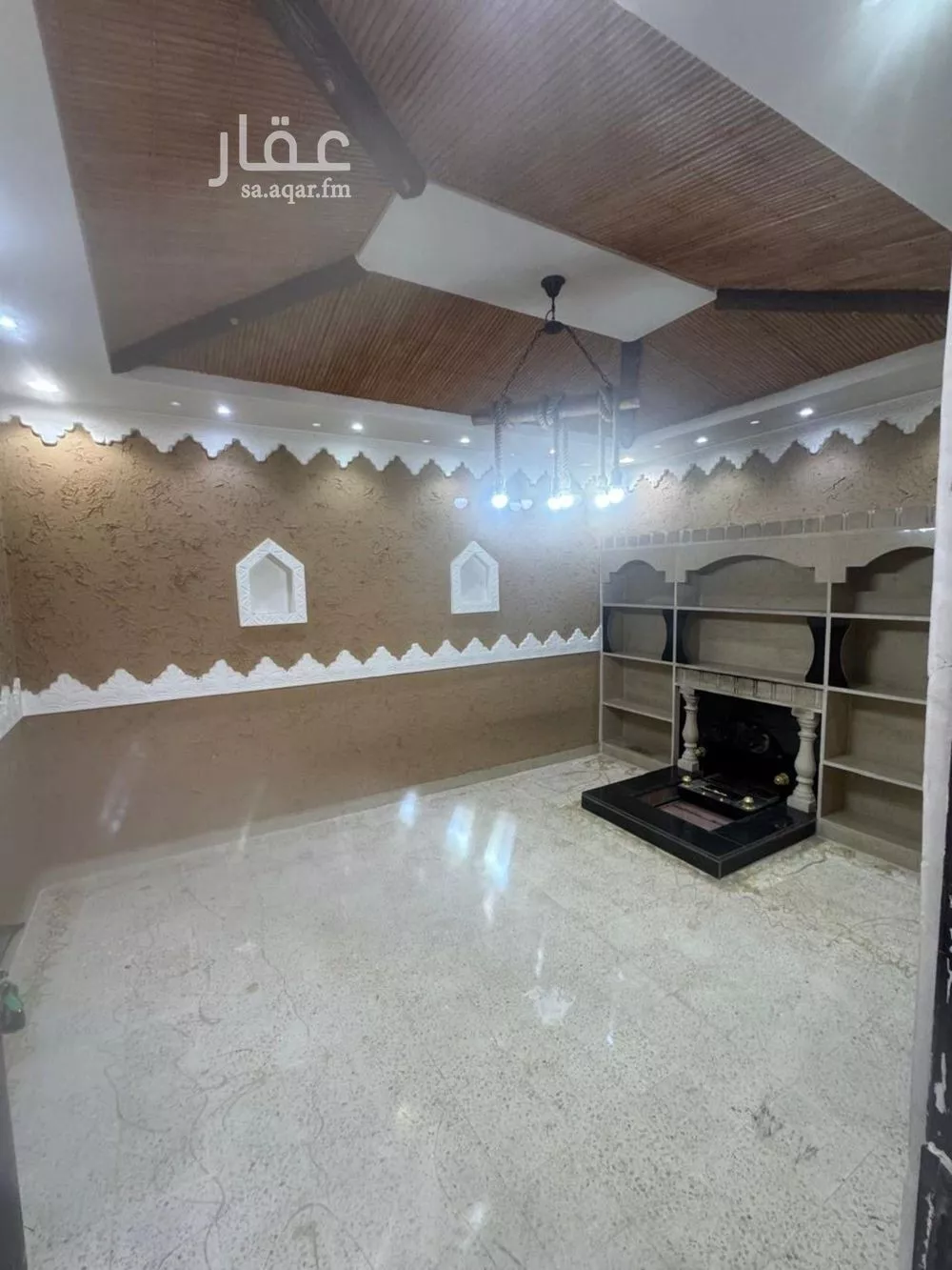 4 bedroom villa in Dhahrat Laban, Riyadh 17