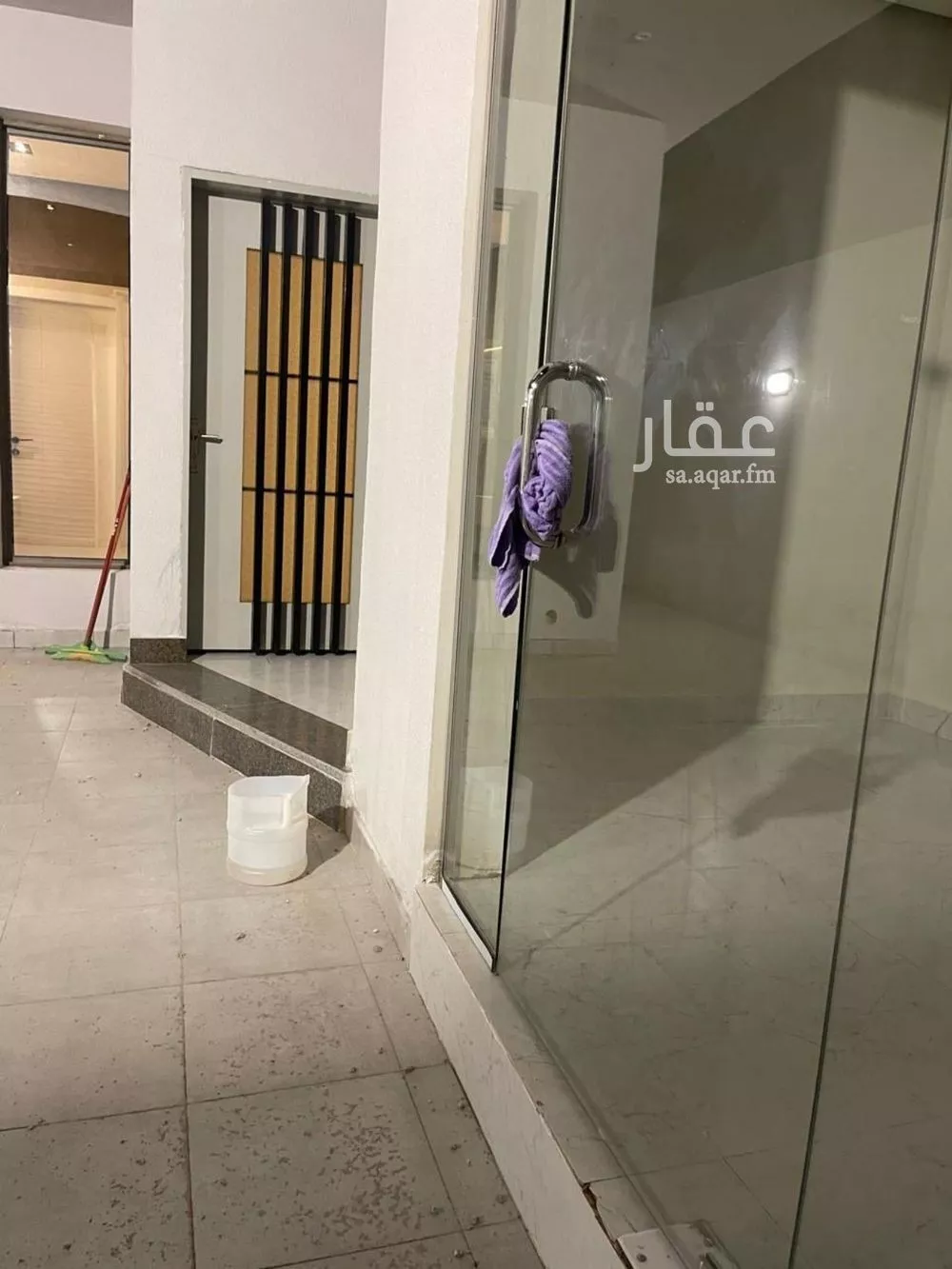 فيلا 4 غرف في العارض 5