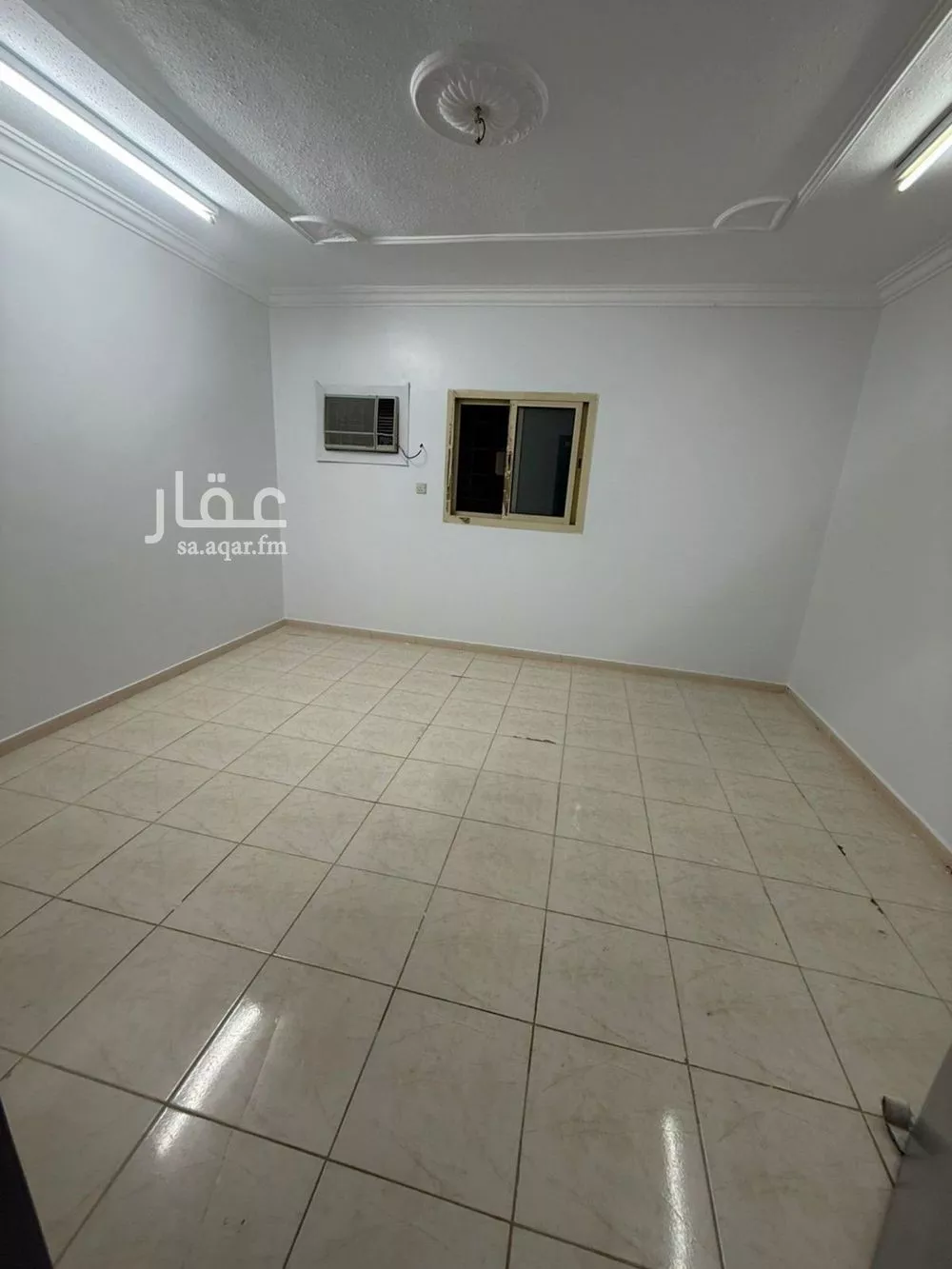 شقة 3 غرف في الرمال 5