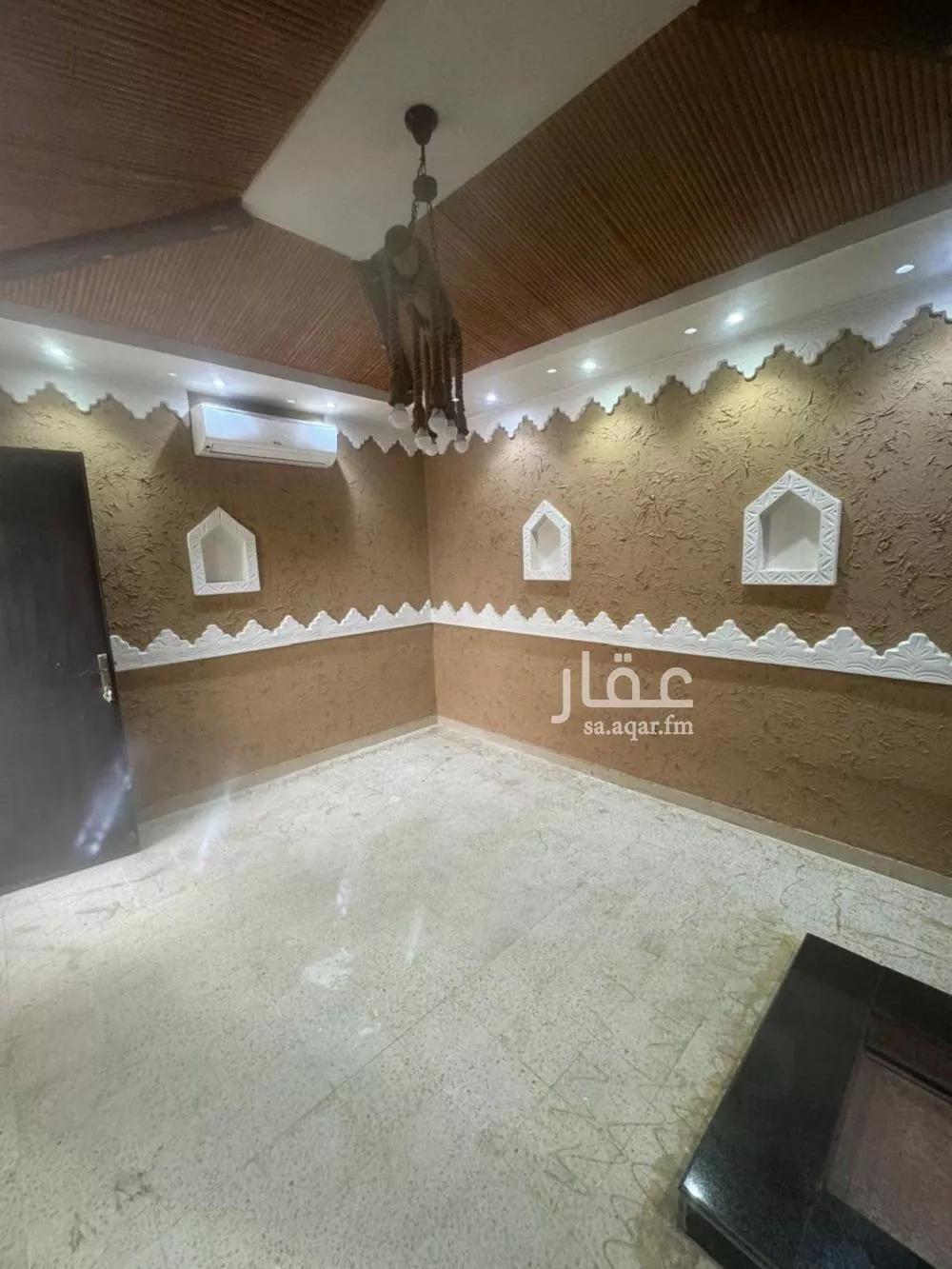 4 bedroom villa in Dhahrat Laban, Riyadh 8