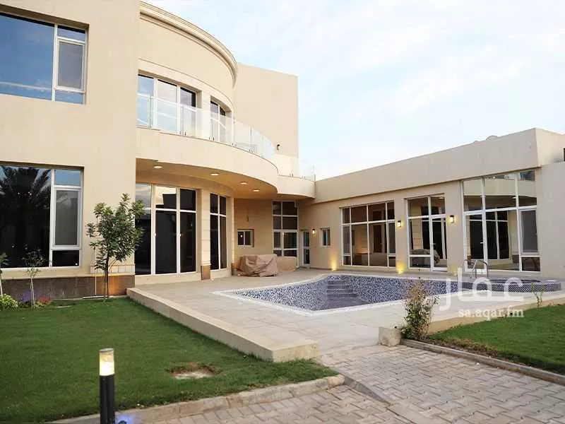 فيلا 5 غرف في الرمال 1