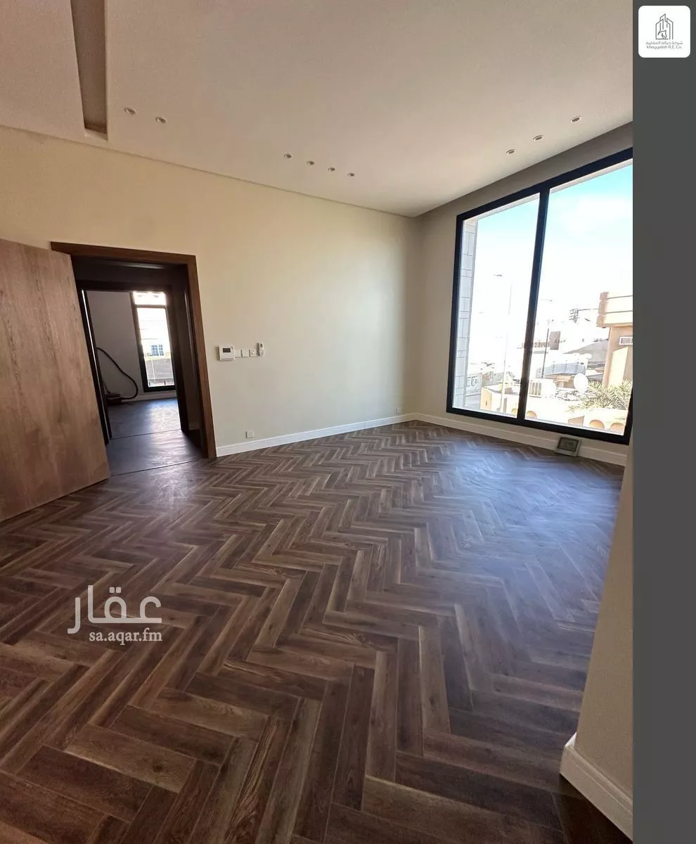 4 bedroom floor in Al Khuzama 5
