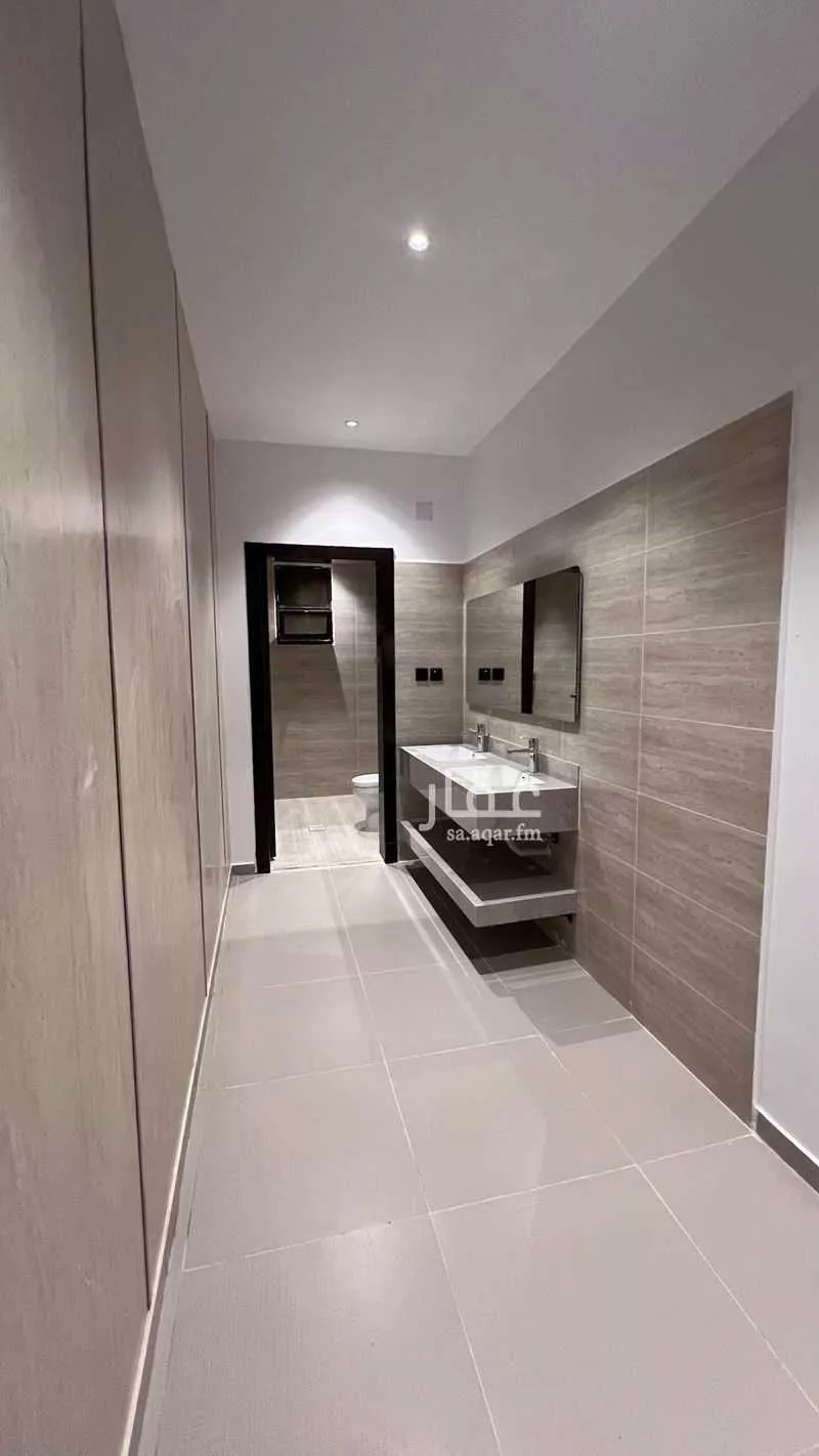 شقة 5 غرف في الملك فيصل 4