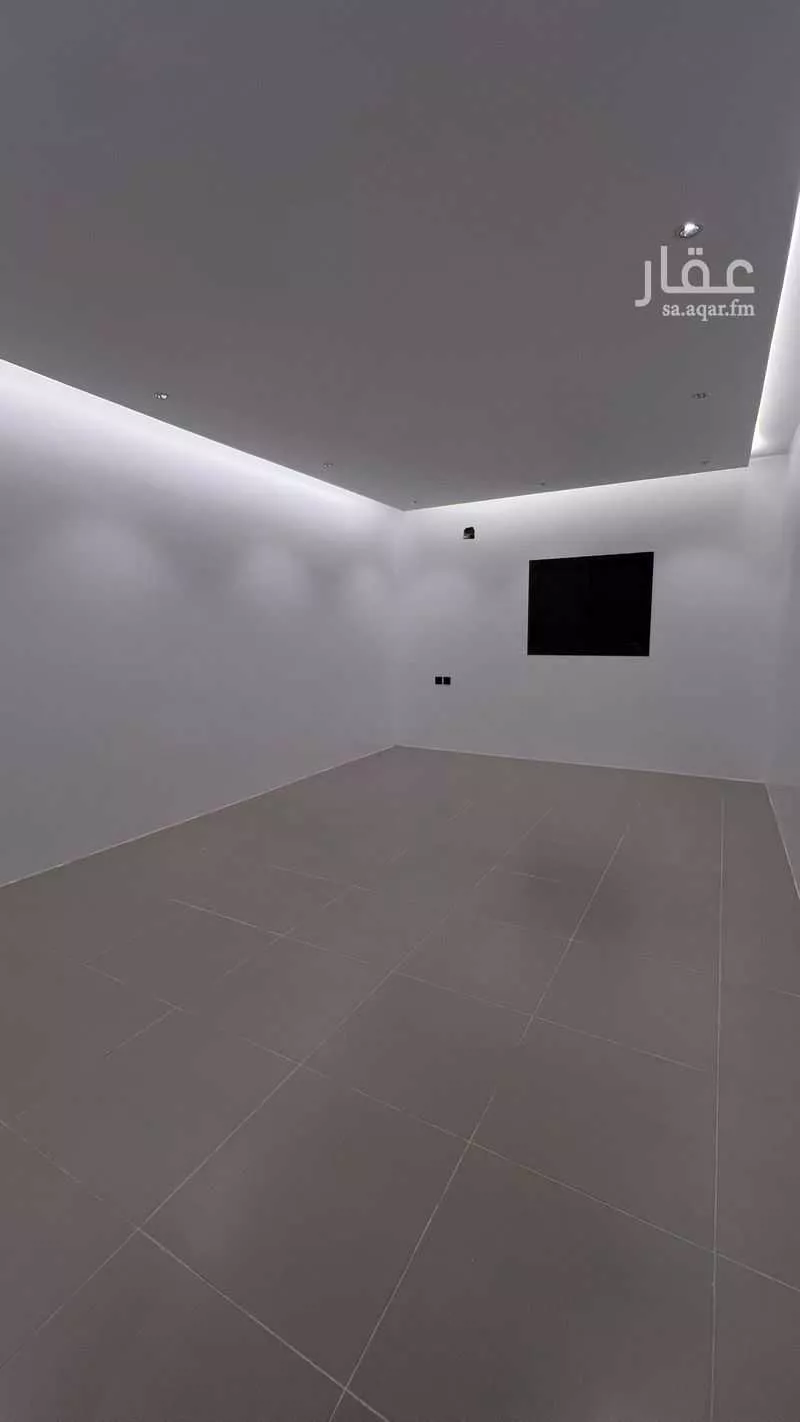 شقة 5 غرف في الملك فيصل 1