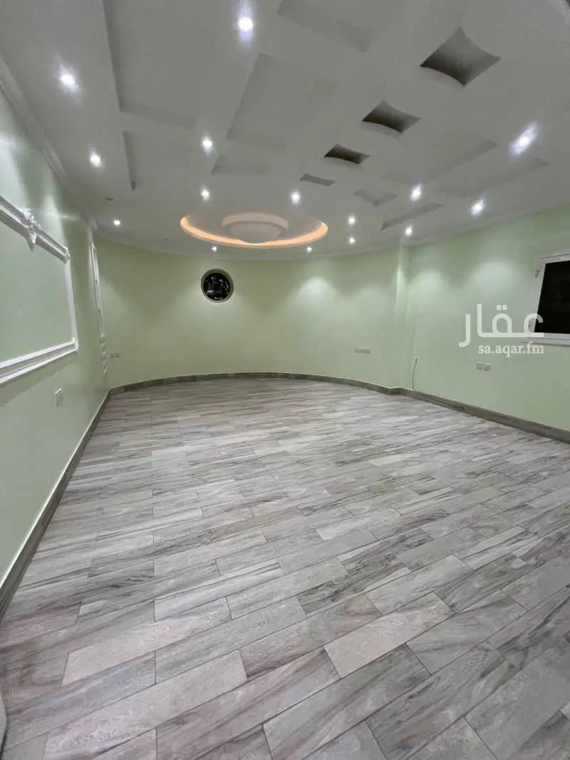 فيلا 8 غرف في المونسية 4