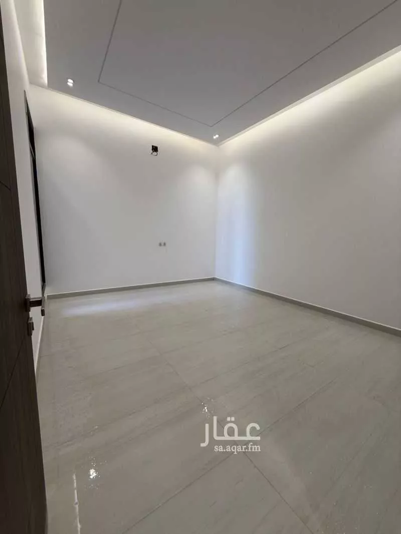 فيلا 8 غرف في الرمال 5