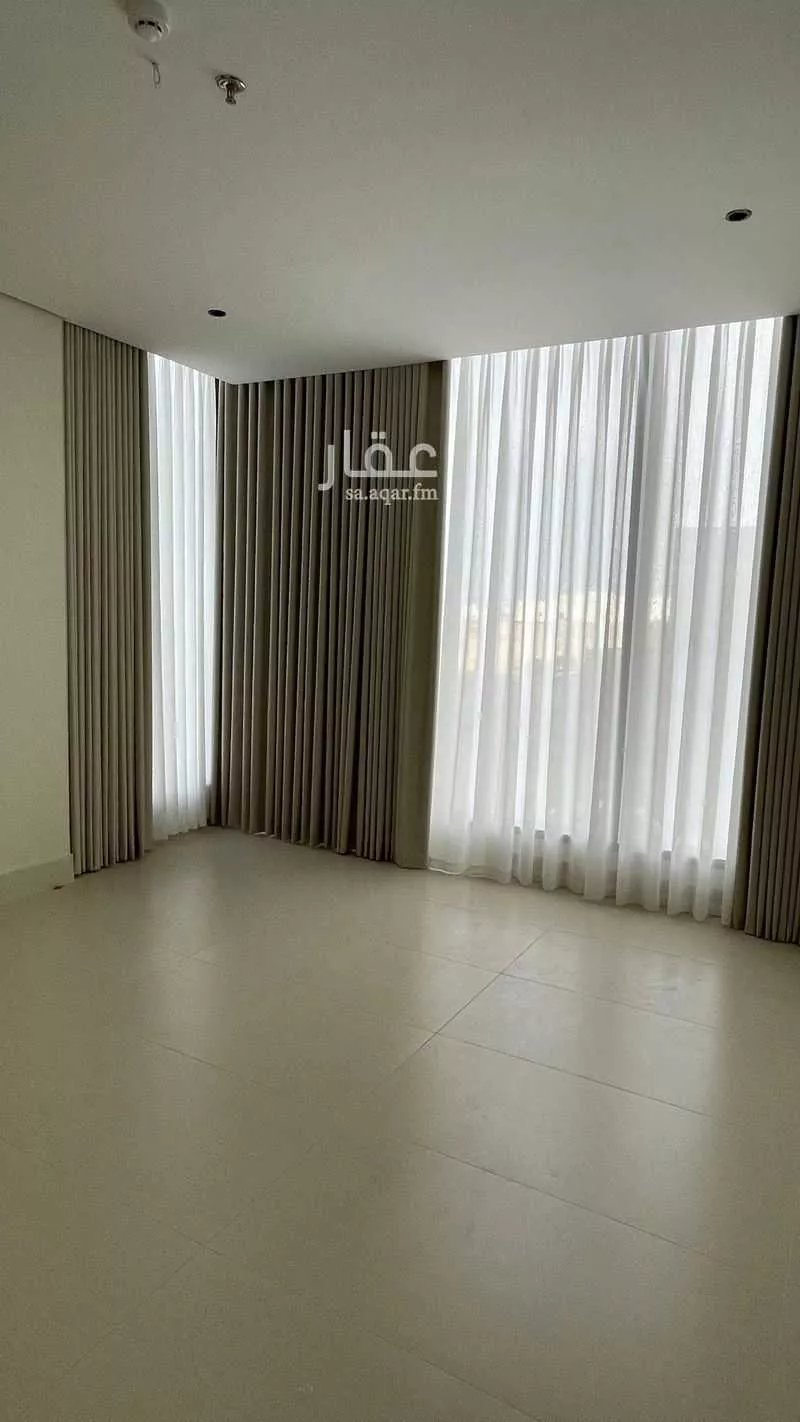4 bedroom apartment in Ash Shati Al Gharbi, Eastern Province 6