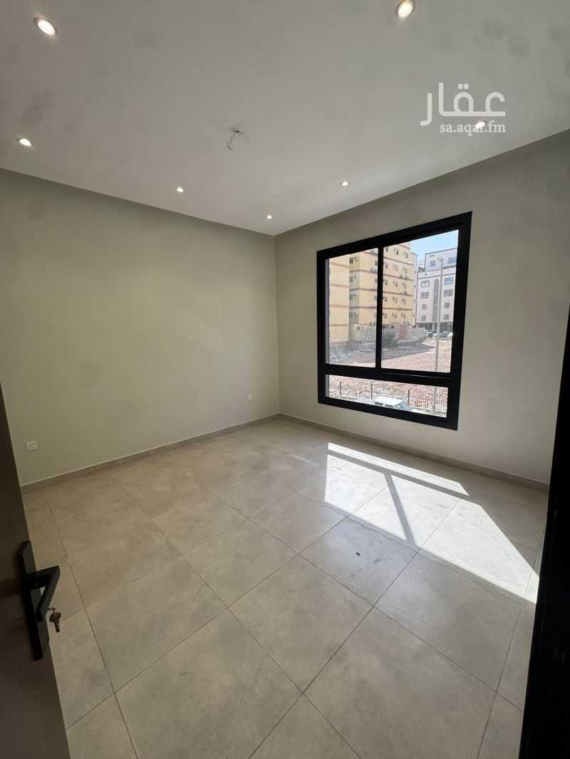 3 bedroom apartment in Prince Abdulmajeed, Jeddah 5