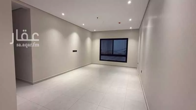 4 bedroom apartment in Al Bahr, Eastern Province 5