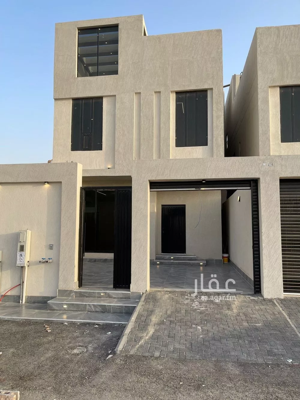 فيلا 6 غرف في طيبة 4