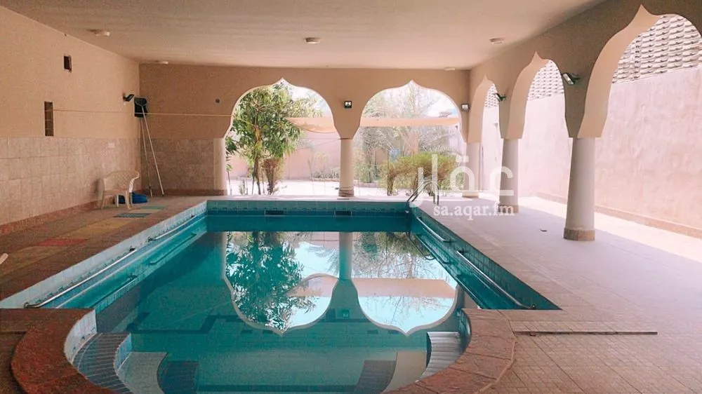 فيلا 6 غرف في الراكة الجنوبية 2