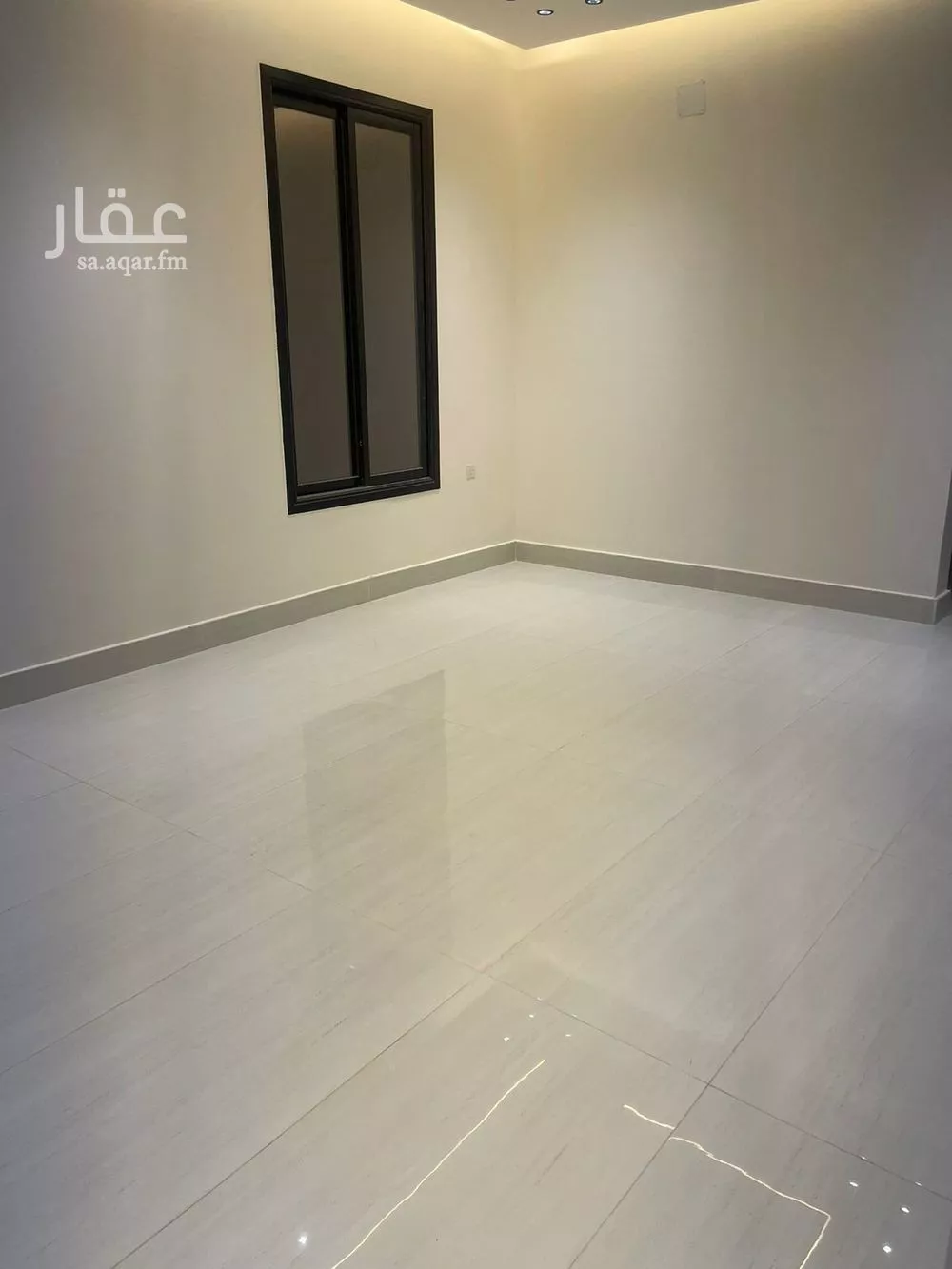 4 bedroom floor in Al Janadriyah 3