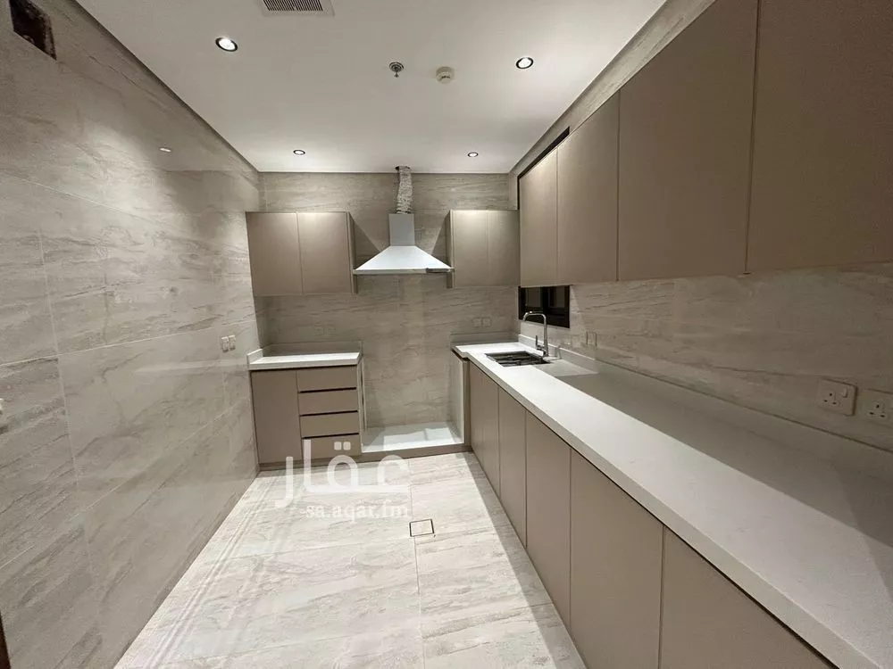 2 bedroom apartment in Al Aridh 5