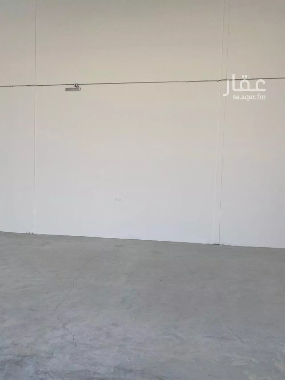 مستودع 400 م² في المصفاة 5