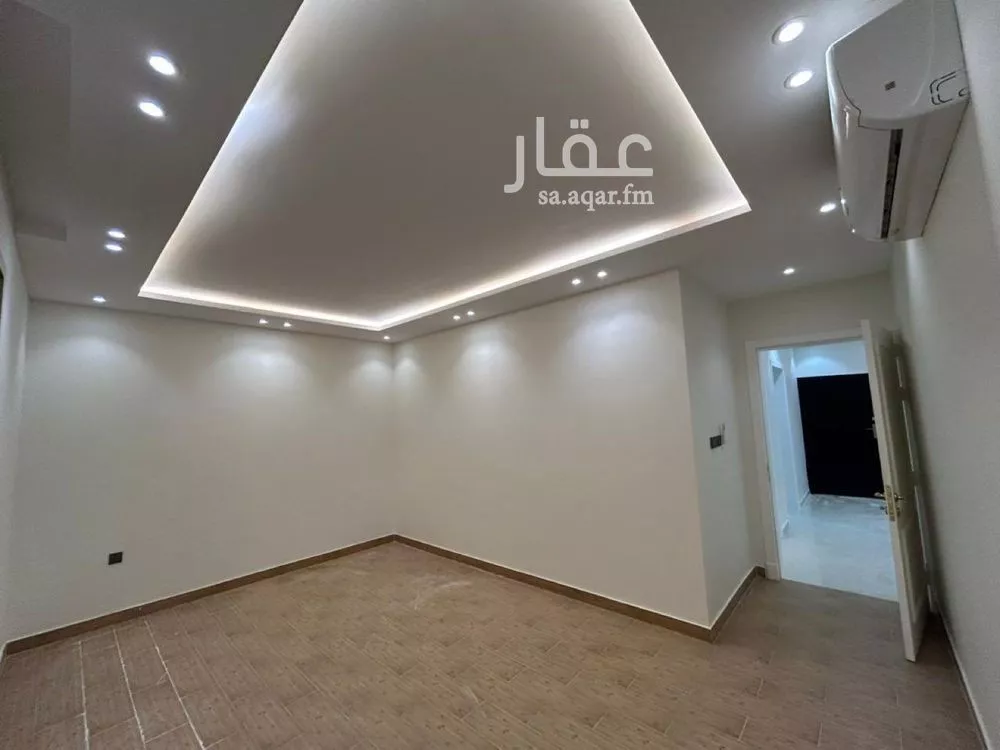 4 bedroom floor in Al Narjis 5