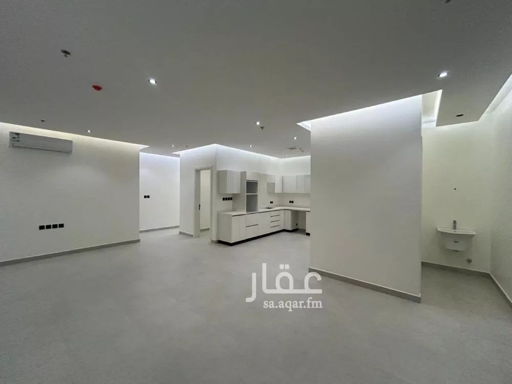 4 bedroom apartment in Al Narjis, Riyadh 8