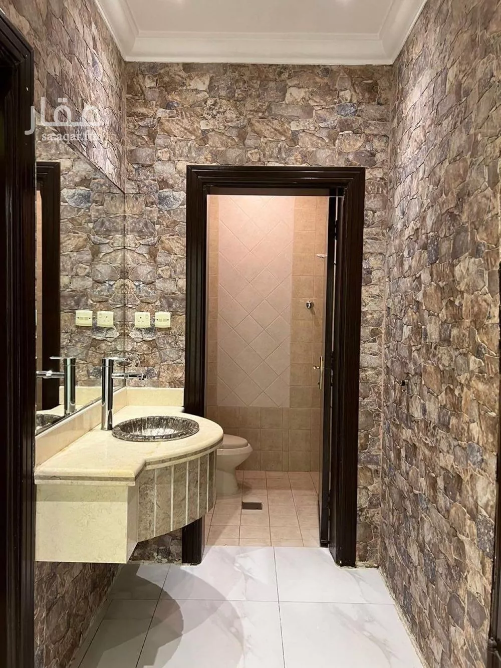 3 bedroom floor in Hittin 5