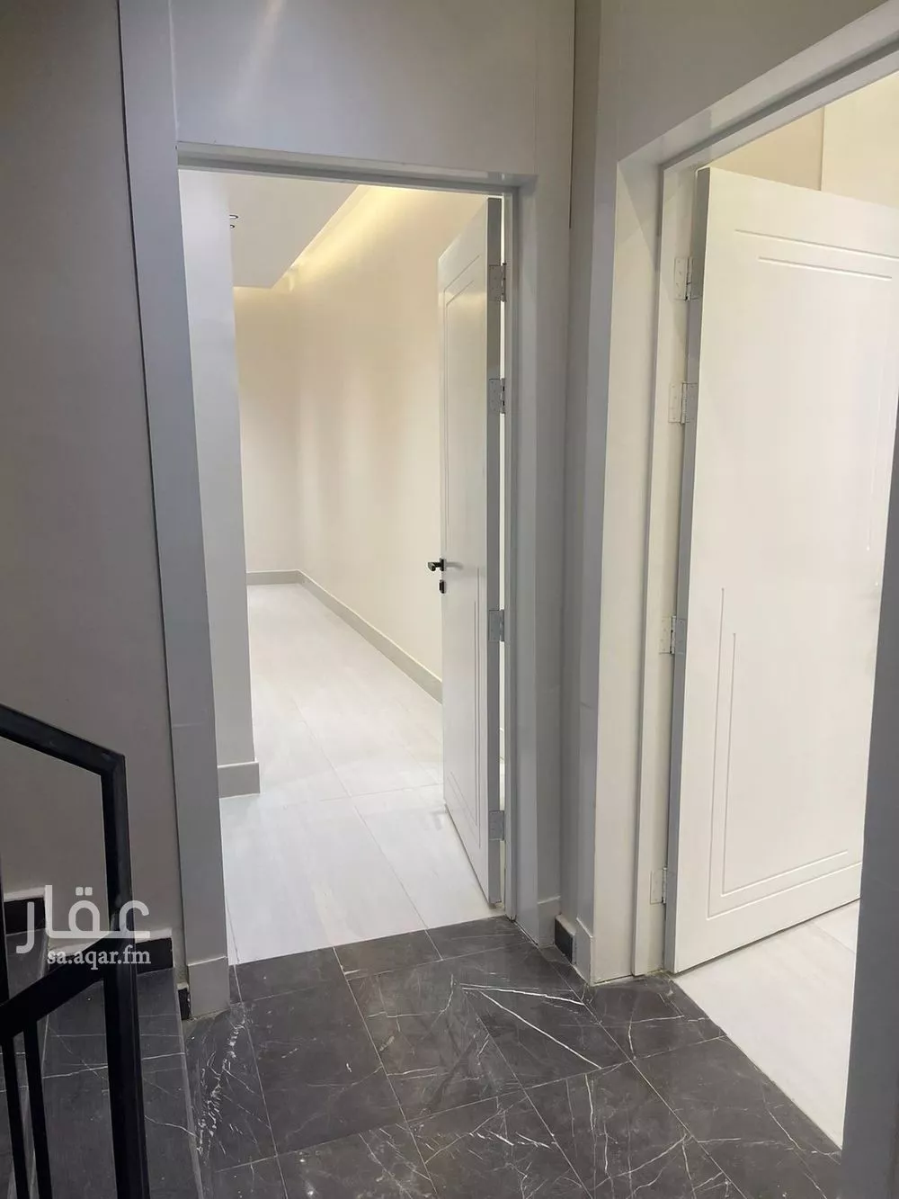 4 bedroom floor in Al Janadriyah 2