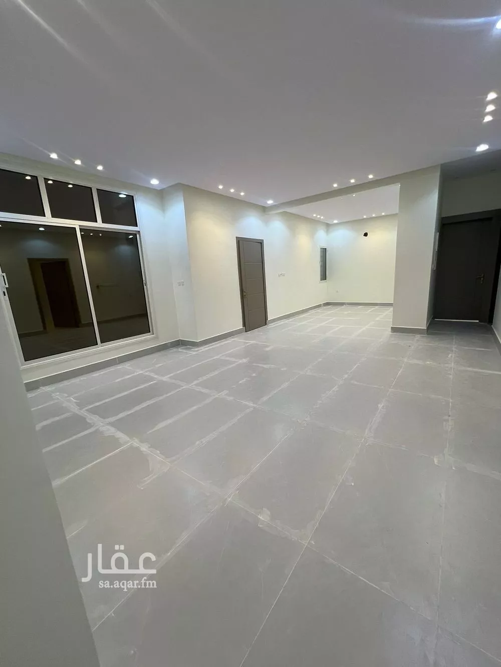 دور 6 غرف في الرمال 1