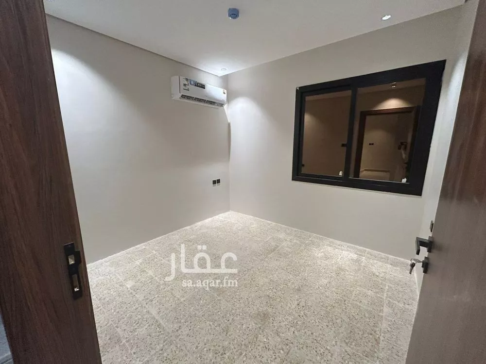 5 bedroom villa in Al Aridh 5