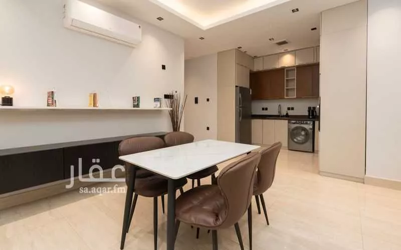 شقة 2 غرف في الملقا 3