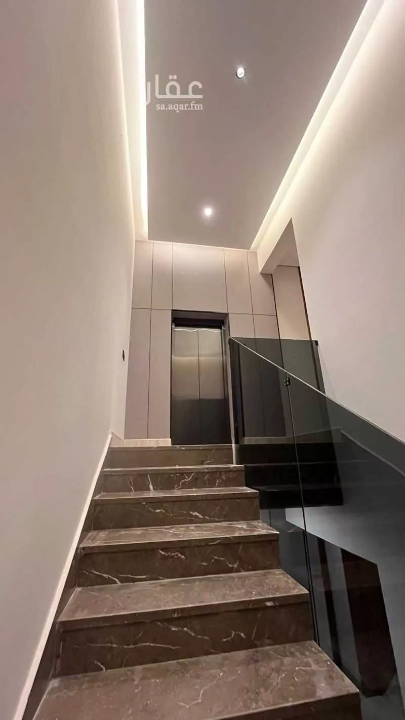 دور 3 غرف في العارض 2