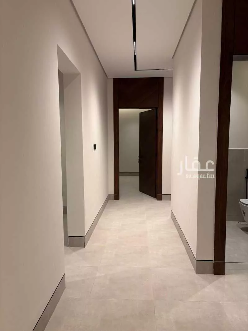 فيلا 4 غرف في العارض 4