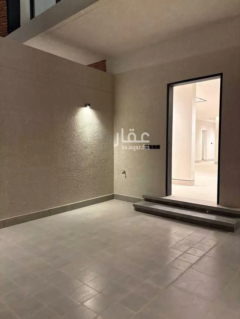 فيلا 4 غرف في العارض 3