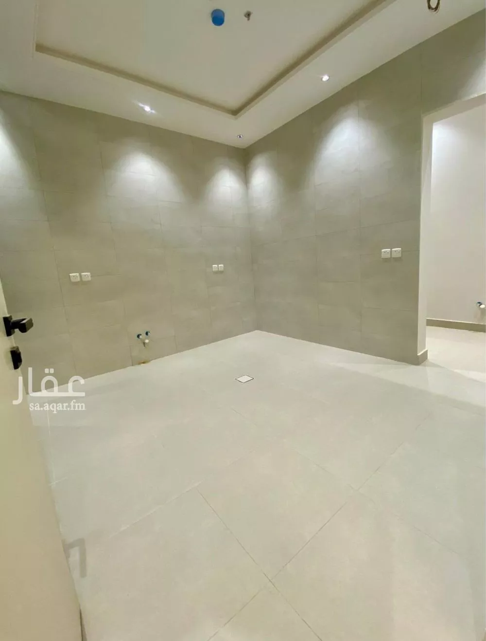 شقة 4 غرف في الرمال 4