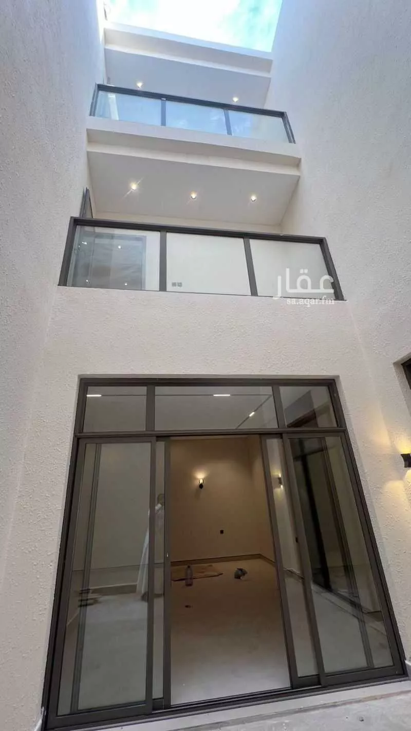 6 bedroom villa in Al Mahdiyyah 5