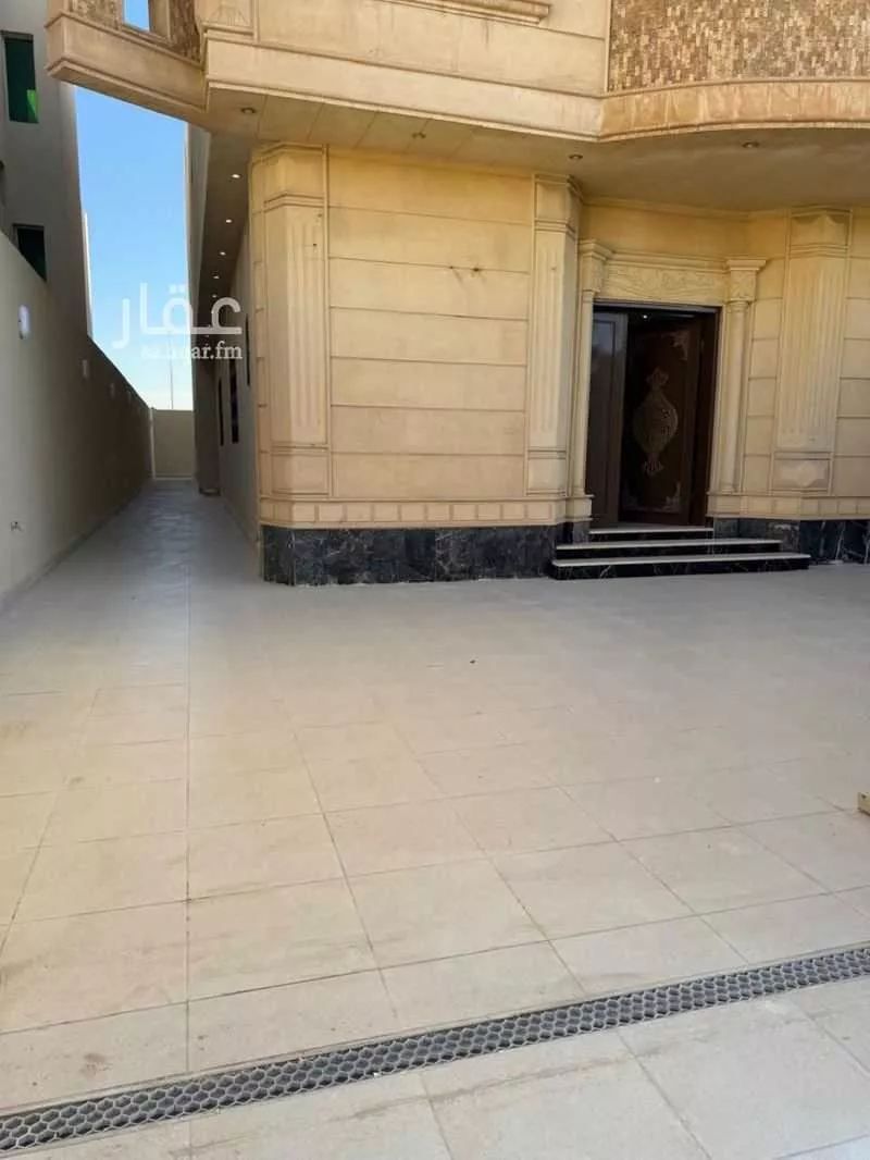 دور 4 غرف في العارض 2