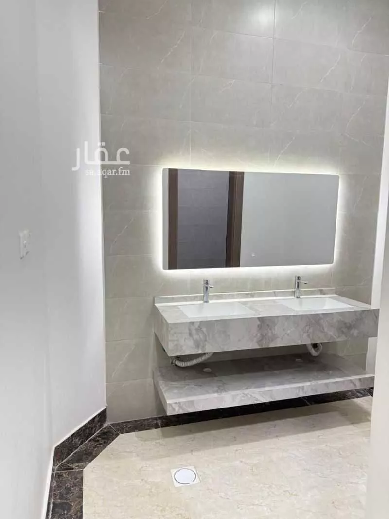 دور 4 غرف في العارض 5