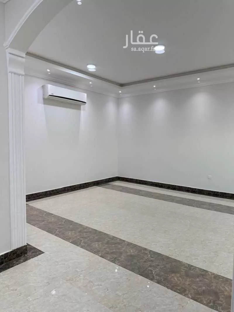 دور 4 غرف في العارض 4