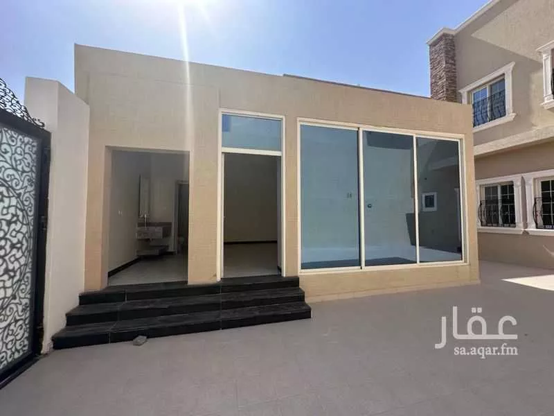 فيلا 7 غرف في الشراع 2