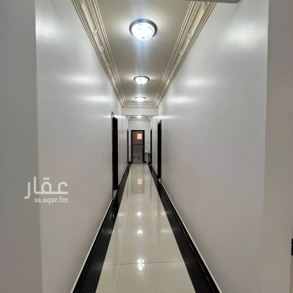 3 bedroom floor in Al Munsiyah 1
