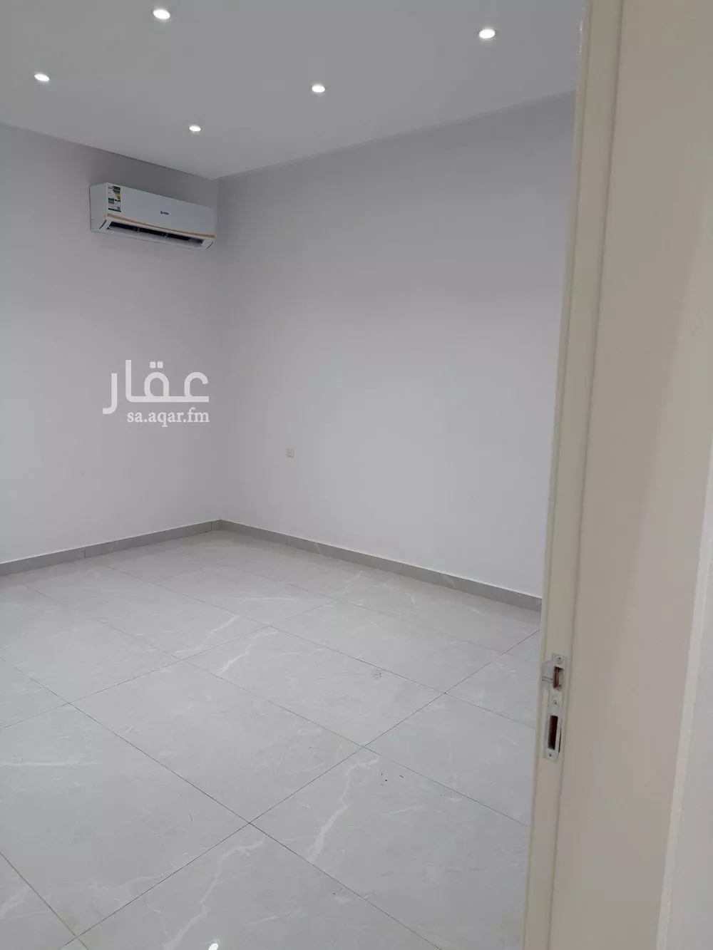 شقة 1 غرف في الياسمين 3