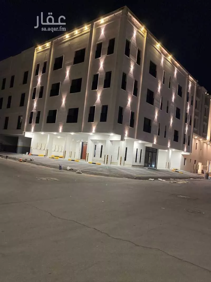 28 bedroom building in South Al Khobar, Eastern Province