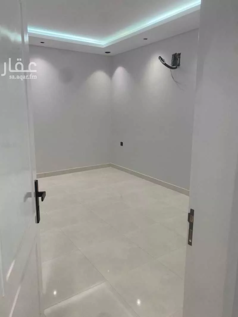 28 bedroom building in South Al Khobar, Eastern Province