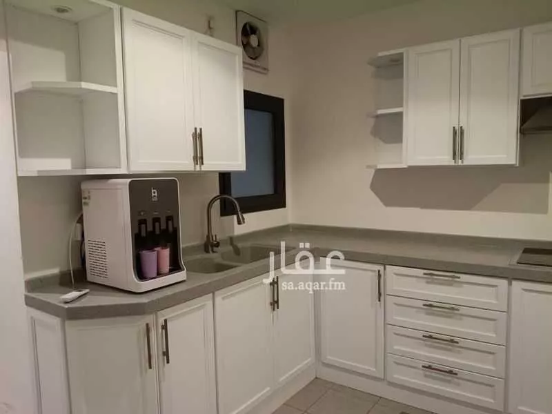4 bedroom apartment in Al Hamdaniyah 5