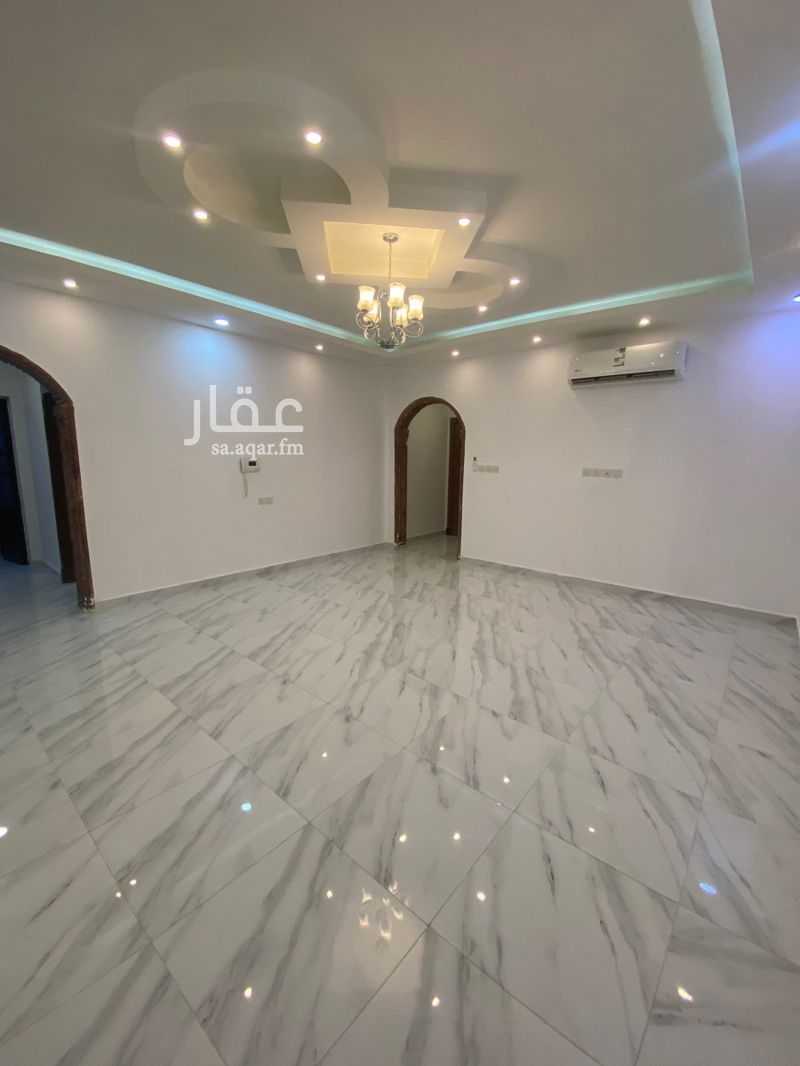 4 bedroom apartment in Al Buhairah, Eastern Province 3