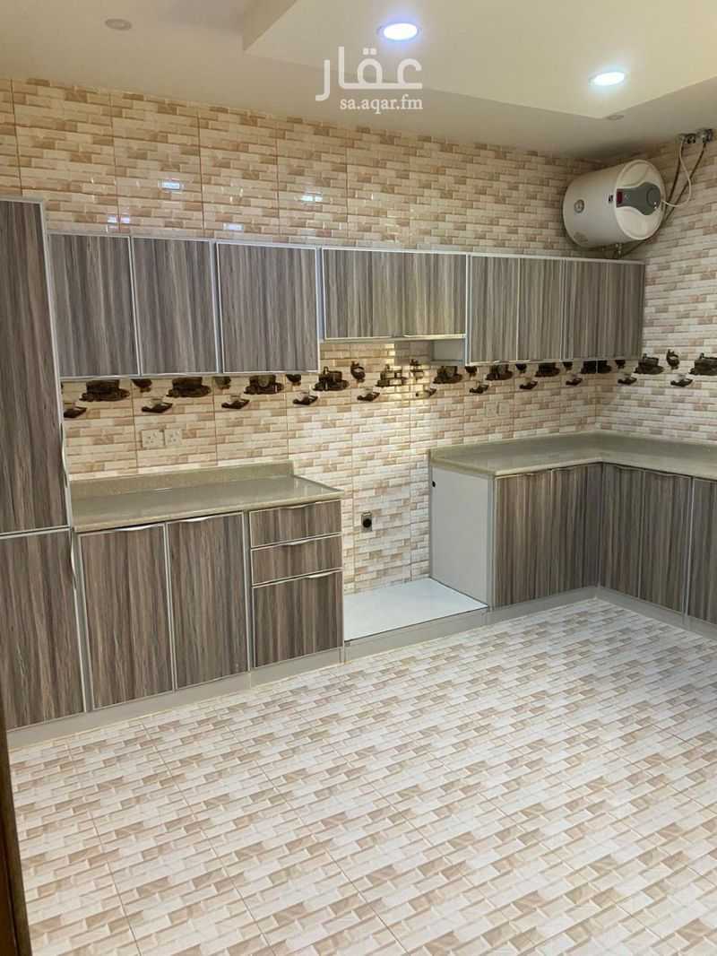 4 bedroom apartment in Al Buhairah, Eastern Province 7