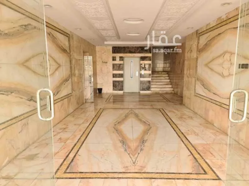 3 bedroom apartment in Al Amir Fawaz Al Janouby 2