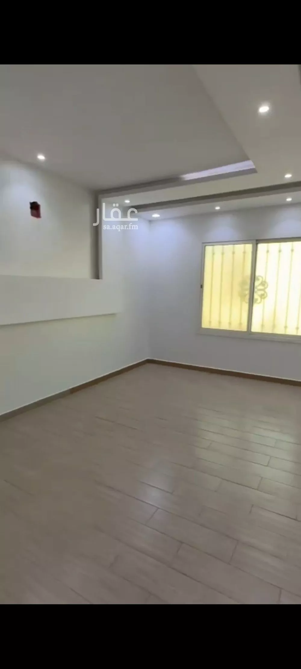 فيلا 6 غرف في عكاظ 3