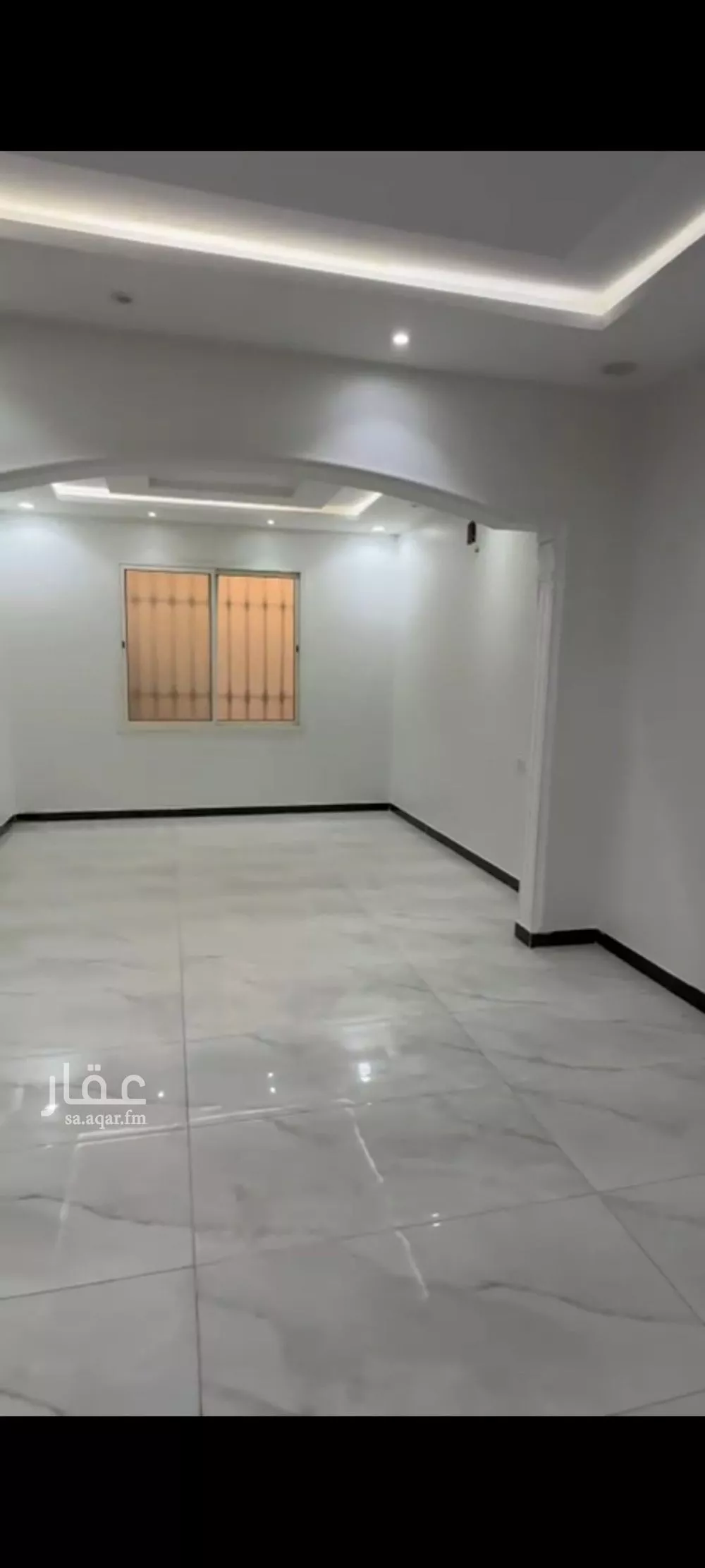 فيلا 6 غرف في عكاظ 5