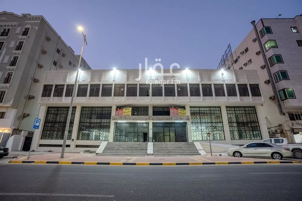 30 bedroom office in Al Mazrouiyah, Eastern Province 6